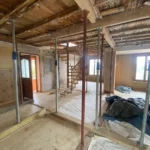 3-caluire-renovation-complete-dune-villa-de-trois-etages-03